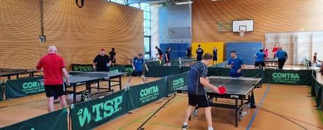 Tischtennis-Einladungsturnier durchgeführt