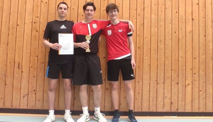 Tischtennis Jungen U19 gewinnen A-Pokal!
