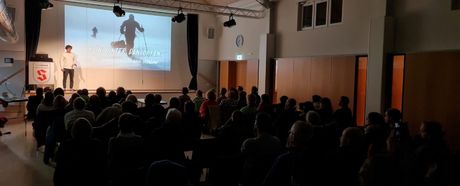 Outdoor-Menschen-Abenteuer: Grön hinter den Ohren