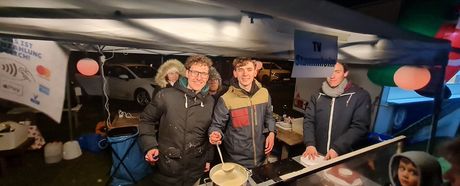 TV Jugendabteilung auf dem Weihnachtsmarkt