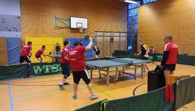 TT Herren I gewinnen deutlich gegen Neuwirtshaus