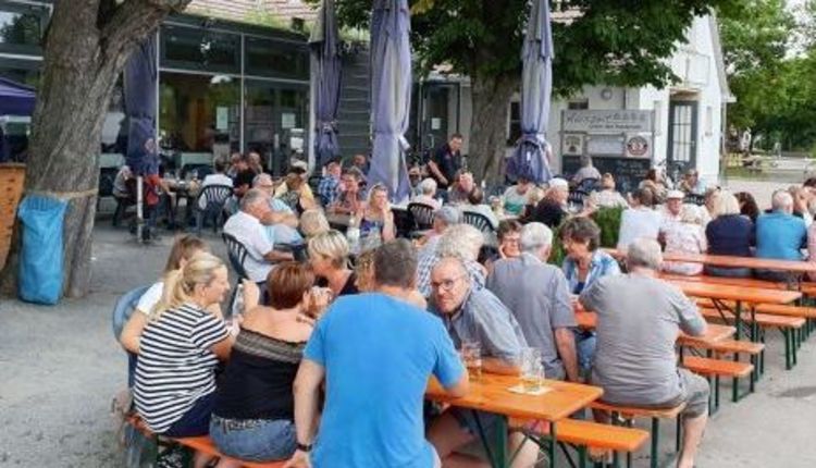 Tischtennis "Fest unter den Kastanien"