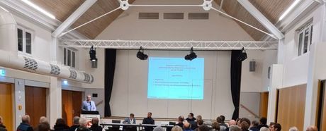 Versammlung beschließt Sanierung Tennisplätze