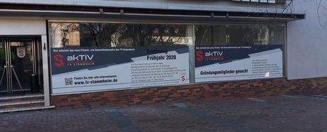 akTiV präsentiert sich am Freihofplatz