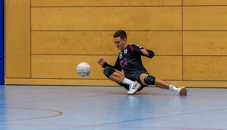 Achtelfinal-Hinspiel komplett verpatzt