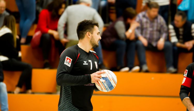 Unterhaugstett vor der Brust