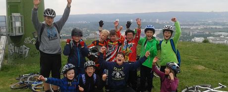 FSJler für 2021/22 dringend gesucht!